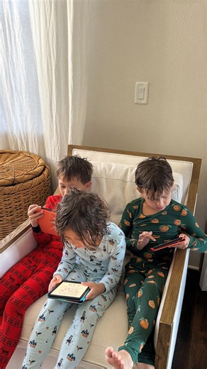 149K views · 178 reactions | HI MOMS!! I might have just found the best new thing for kids. head to @amazon to check out the new Kindle Colorsoft Kids! #ad @amazonkids @amazonkindle | KKandbabyJ | Facebook