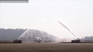 World's Biggest Amphibious Plane Takes Flight