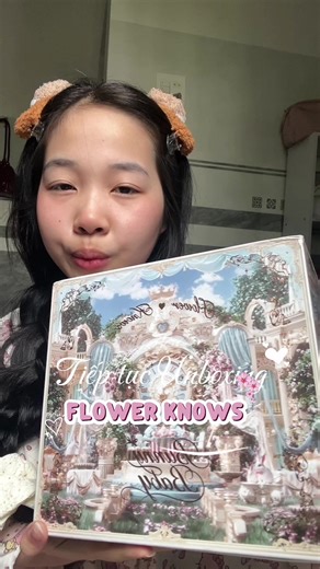 Unboxing bst floweknows đầu tiênnn mà mình có 💖✨✨ #flowerknows #unboxing #chillvibes #xuhuong #hongbunny