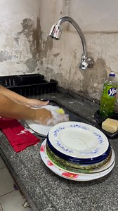 Lavando os pratos de sobremesa | Casal Rotina