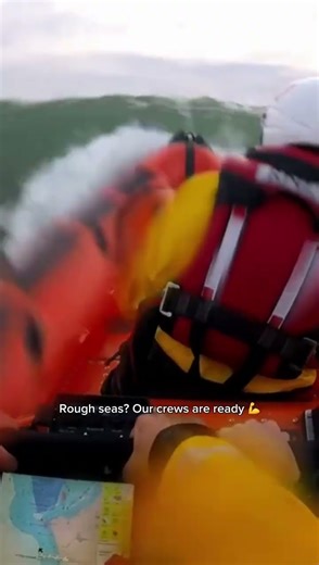 Our lifeboat crews are prepared for any weather 💪