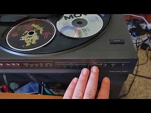 Technics SL-PC20 CD Player Demo Video
