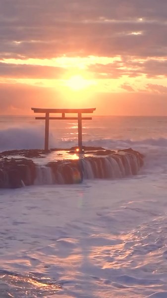 Mesmerizing Sunrise at Oarai Isosaki Shrine in Japan