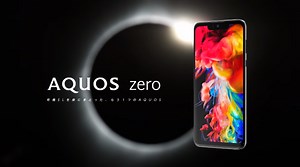 Sharp Aquos zero è il primo smartphone con display OLED del marchio