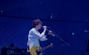 【中文字幕】BUMP OF CHICKEN「Aurora」 from BUMP OF CHICKEN TOUR