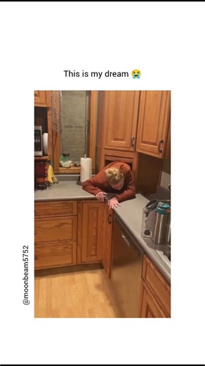 I want my own secret room now 😭 (Cr: TT/ moonbeam5752) | rezax features