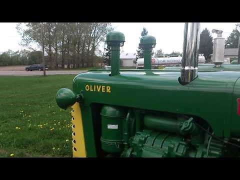 Oliver Tractor w/3-71 Detroit Diesel