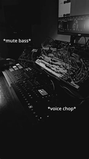 Live Hypnotic Techno Workout 🌌 #eurorack #hypnotictechno #analogrytm #octatrack #elektron