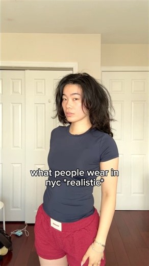 what people wear in nyc! #relatable #ootd #fashion #girlsfashion #outfitideas