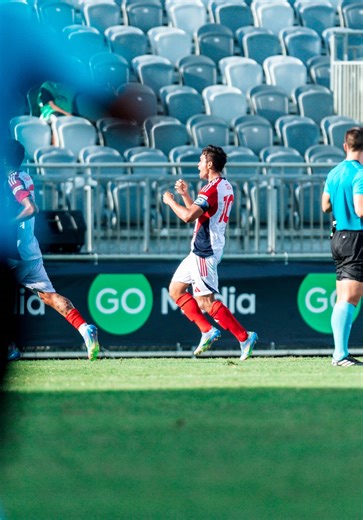 Tahiti United's Teaonui Tehau Scores a Crucial Goal