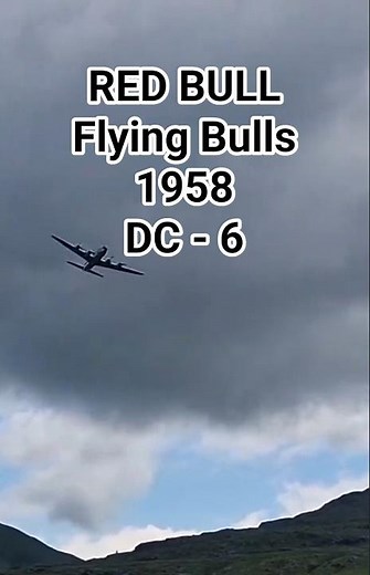 1958 DC - 6 Flys round the Mach Loop In Wales