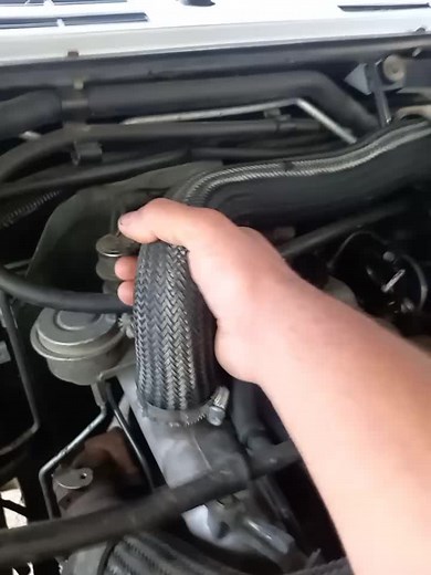 Inspecting Vehicle Engine Components and Tubing