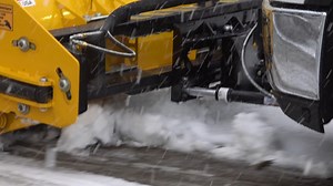 🙌🏼 Finally, an Arctic Sectional for your pickup truck Built on Arctic’s patented Sectional technology, the RazorBack™ features AR400 spring-loaded tripping cutting edges, independent sectional moldboards and an impact-absorbing polyblock design for responsive and forgiving handling. ❄️ Arctic Snow & Ice Products is excited to showcase its all-new sectional, winged pick-up truck plow, the RazorBack™, June 15-16 at the 26th Annual Snow & Ice Symposium in Hartford, CT. ❄️ 🔗 Read more here → http