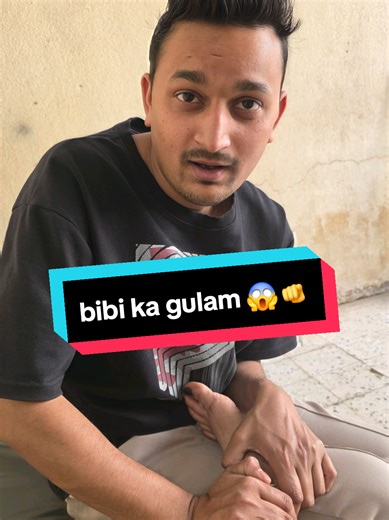 Replying to @jugnu.890 Healthy husband wife relationship ka matlab hota hai respect, care aur understanding. Aaj ke time me couples ke beech pyar aur support hi strong marriage banata hai. Indian couples jo abroad rehte hain unki daily life aur values alag hoti hain. Ye video un logon ke liye hai jo couple vlogging, husband wife bonding aur Indian couple abroad life search karte hain. Real couple life in Saudi Arabia. #CoupleVlog #HusbandWife #indiancoupleabroad