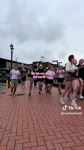 Celebrated the end of our first round of couch to 5k with a 5k fun run🥰🥰 We had the best time!! A masisve thank you to everyone who came and to our volunteers🫶🏼 #running #beginnerrunner #couchto5k #slowrunner #runclub #southwales #runner #fyp #trending