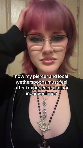 yes pls 2 more holes in my face and 7 doubles #fyp #alt #piercing