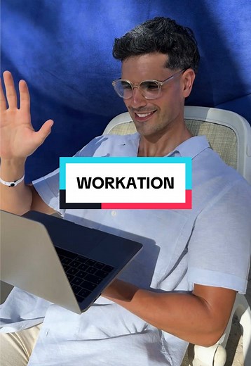 🏖️ Who says you can’t work from the beach? Finish your online meeting and get back to enjoying your vacation! #RIUtastic #riutiktok #riuhotels #beachlife #solotravel