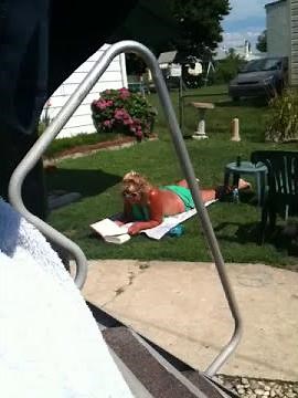 Mom geting suntan