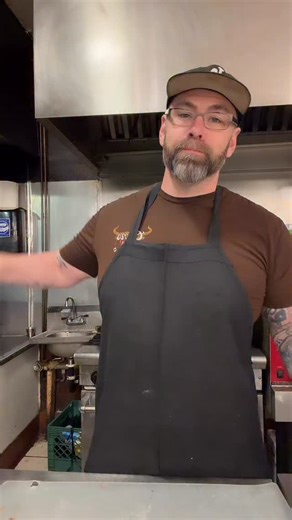 CapnCrunch cereal cupcakes! . Featuring @tooshort . #bakery #cupcake #cupcakestagram #cupcakelover | Famous Creations