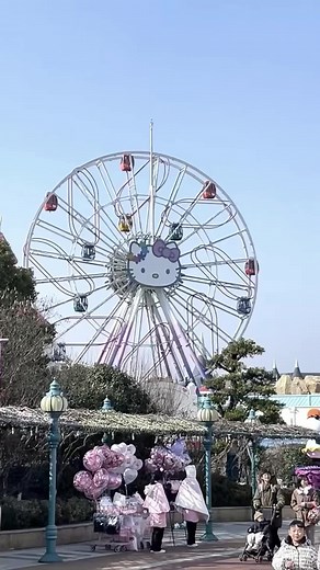 Welcome to Hello Kitty Park 🪽💗🌙 #kawaii #sanrio #hellokitty #sanriolover #sanriocore #sanriogirl #hellokittyandfriends #pink