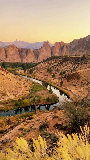 Explore Smith Rock State Park in Central Oregon