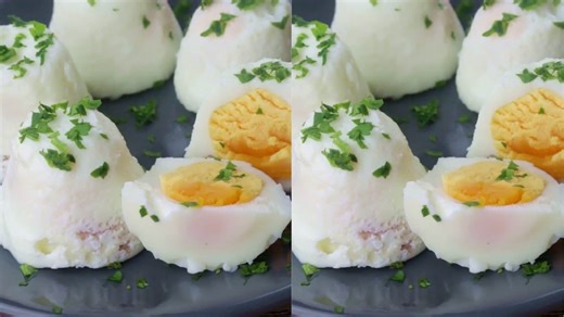 Cup Eggs: a Super-Easy Recipe for Your English, Healthy Breakfast!