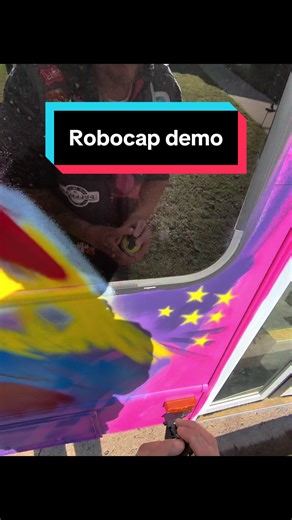 Robocap demonstration. This is one of the best spray paint tools I’ve ever used. Perfect for adding details to your mural or painting #robocap #fyp #foryoupage #fypart #artist