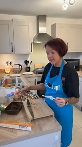 369K views · 3.3K reactions | Mums cooking an easy Savvy meal to try #food #foodie #foodreview #fyp | Right Guys Reviews | Facebook
