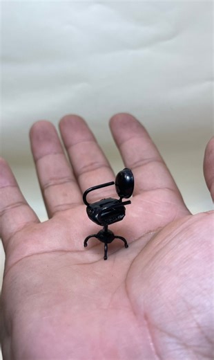 26K views · 516 reactions | DIY Tutorial avideo miniature Office Chair 晴 Using scrap items✨ "Sometimes the best part about my job is that the chair swivels. #MiniatureArt #dioramaartist #miniaturequotes #miniatureartwork #fyp #everyone #dioramaart #filipino #miniature #DIY #diorama #MiniatureCraftsandArt | Miniatures crafts & Art | Facebook