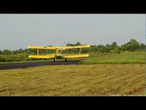 Grumman G-164 Ag Cat landing in Nickerie, Suriname