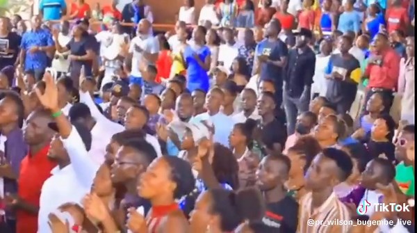 Follow if you Like Pr Wilson Bugembe 🙏 #gospelmusic #wilsonbugembe #uganda #worhipsongs #prwilsonbugembefans #jesus #jesuslovesyou