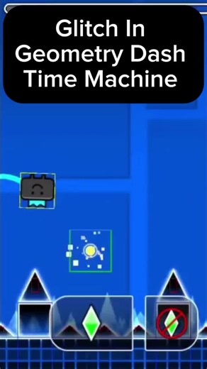 Glitch In Geometry Dash Time Machine #geometrydash #gaming #shorts