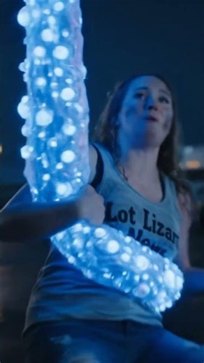 ALIEN ABDUCTION CHAOS: TENTACLE TERROR AT TRUCK STOP! 👽😱