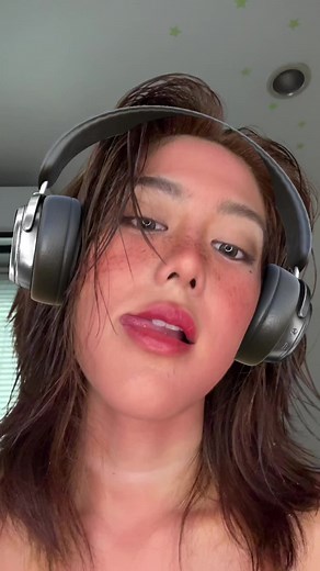 Bold Red Makeup Look: Red Skull Heat Stroke Tutorial