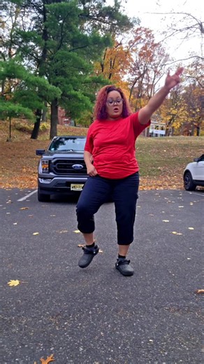 its fridayyy 🥰 go tell a bad bitc* shake the room #dc @austin #fyp #trending