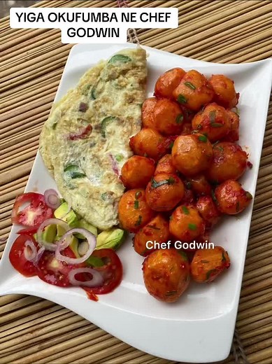 Cooking Irish Potatoes with Chef Godwin | Ugandan Cuisine