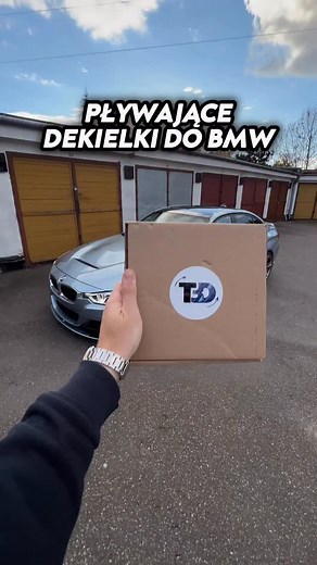 2.3K views · 163 reactions | Chyba najprostszy mod jaki można zrobić, a jaki śmieszny XD. Pamiętajcie o kodzie „olivier707”, da Wam 7% zniżki 﫶. Partnerzy (#samochody ): - @torque3d #samochody #bmw #bmwf30 | Olivier Jagiello 707 | Facebook