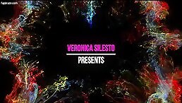 Animalsex Indecente: Veronica Silesto y su Fiesta con Perros