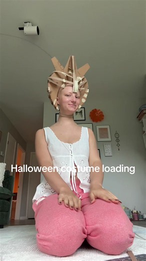 I’m so excited I can hardly stand it #halloweencostume #diycostume #halloween