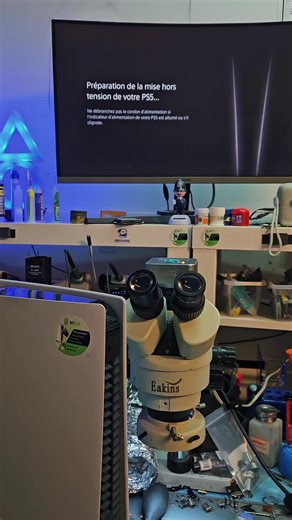 Les inscriptions sont ouvertes. 3 formations : 1 : formation micro-soudure consoles de jeux intensive. 2 : formation micro-soudure iphone . 3 : formation consoles et iphone . envoyez moi un mp si vous êtes intéressé. Il faut de préférence être professionnel, avoir un minimum de connaissances, être équipé en matériel de micro-soudure.