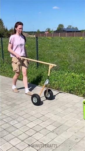 Smart way to carry heavy stuff 🤓