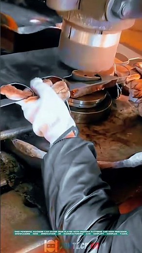 Automatic Stamping Machine, Stamping Iron Plates Quickly- Satisfying jobs and machinery in the world