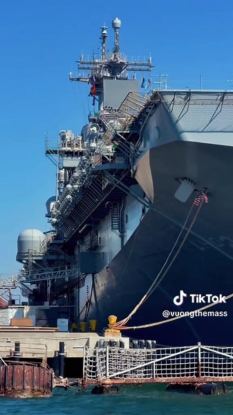 USS Essex (LHD-2) là một tàu tấn công đổ bộ lớp Wasp của Hải quân Hoa Kỳ #quansu #hoaky🇺🇸 #russia #china🇨🇳 #nhậtbản🇯🇵