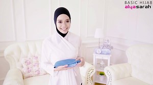 TUDUNG SARUNG BASIC HIJAB ALYA SARAH YANG SEDANG #VIRAL #TRENDING & #MELETOP. Dapat SIAP CEPAT DAN CANTIK, MEMANG MENJADI PILIHAN! Basic Hijab Alya Sarah mempunyai ciri-ciri yang BEST! ======= WOW!!! 6 SEBAB WAJIB kenapa uolls kena dapatkan Basic Hijab Alya Sarah ini ======= 💗 SOFT AWNING lembut mudah dibentuk dan dapat mengikut kesesuaian muka! 💗 Tidak mudah kedut, malahan IRONLESS. 💗 ANTI-TEMBAM, dengan pilihan 'daguless' atau berdagu. 💗 'MACHINE WASH'. Basic hijab ini sangat TAHAN LASAK, 