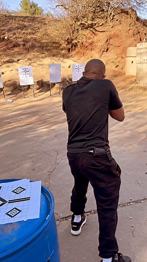 17K views · 322 reactions | Papta ❤️ Shooting range #PianoHub #NewMoneyGang | South Africa Amapiano updates | Facebook