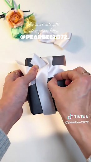 Flower-Shaped Ribbon Bow Tutorial for Gift Wrapping