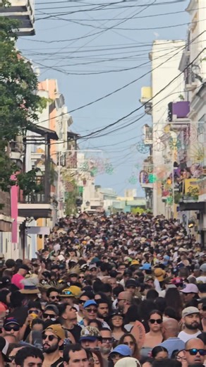 La Calle San Sebastián a las 4:45 p.m. | Suheily López Belén