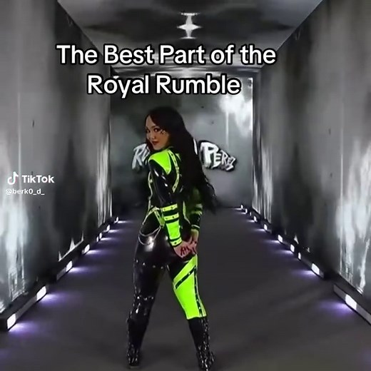 Kim Possible Cosplay at Royal Rumble Event
