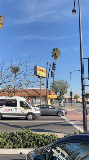 moncha on Instagram: "Come for a drink #boba #bobatea #foodie #cafe"