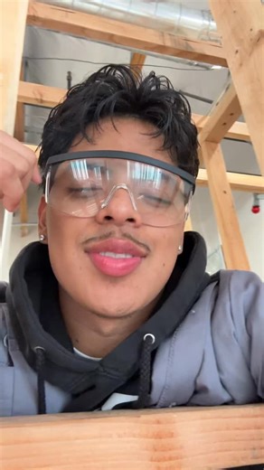 alex on Instagram: "#la #alexito #explore"